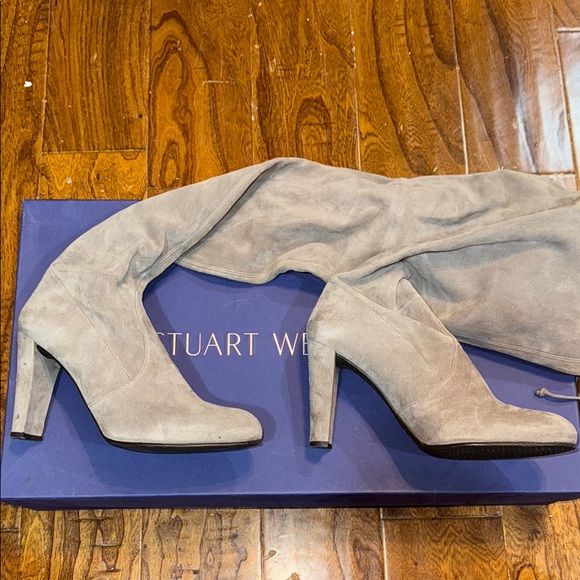 Stuart Weitzman Highland Suede Over The Knee Heeled Boot in Topo Size 9.5 - Picture 5 of 12